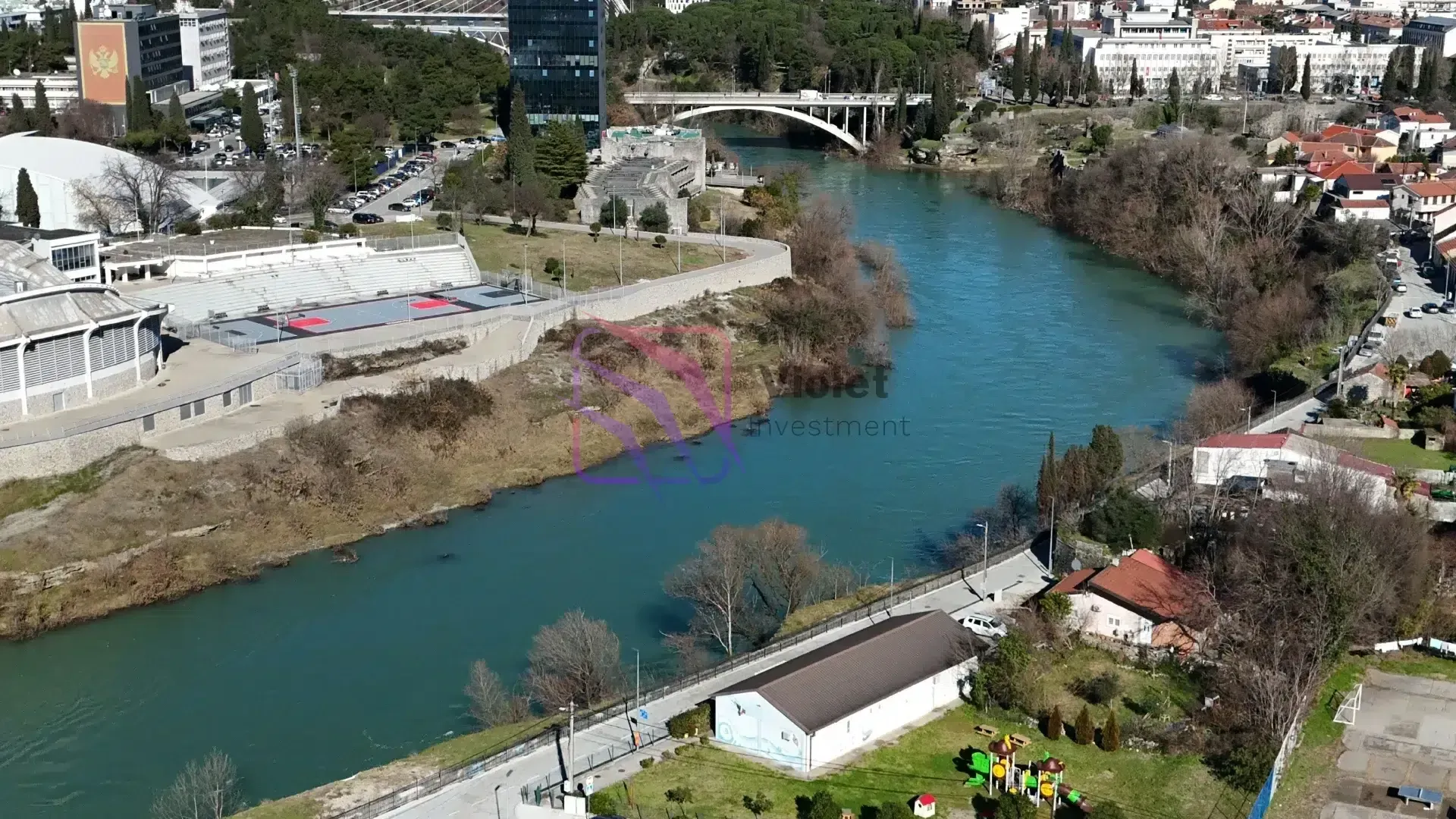 Prodaja, plac, 1000m², Stara Varoš, Podgorica