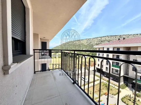 Prodaja, jednosoban stan, 45m², Tološi, Podgorica - image 5