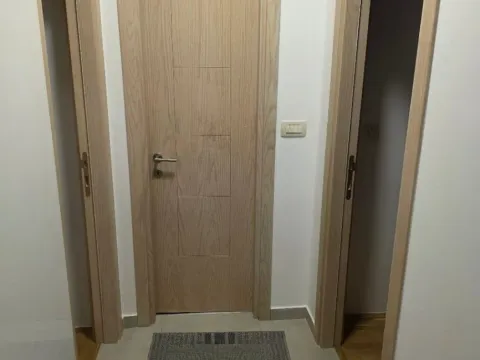 Izdavanje, dvosoban stan, 72m², Blok 9, Podgorica - image 6