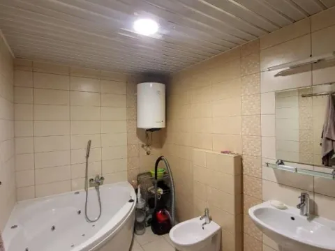 Prodaja, trosoban stan, 112m², Bečići, Budva - image 8