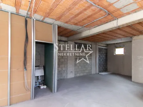 Rent, office space, 87m², Pobrežje, Podgorica - image 2