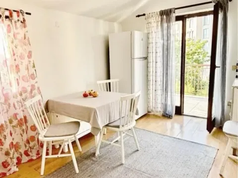 Sale, one bedroom apartment, 46m², Bečići, Budva - image 4