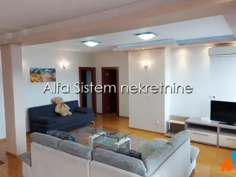 Izdavanje, četvorosoban stan, 1500m², Autokomanda, Voždovac Sve Podlokacije - image 2