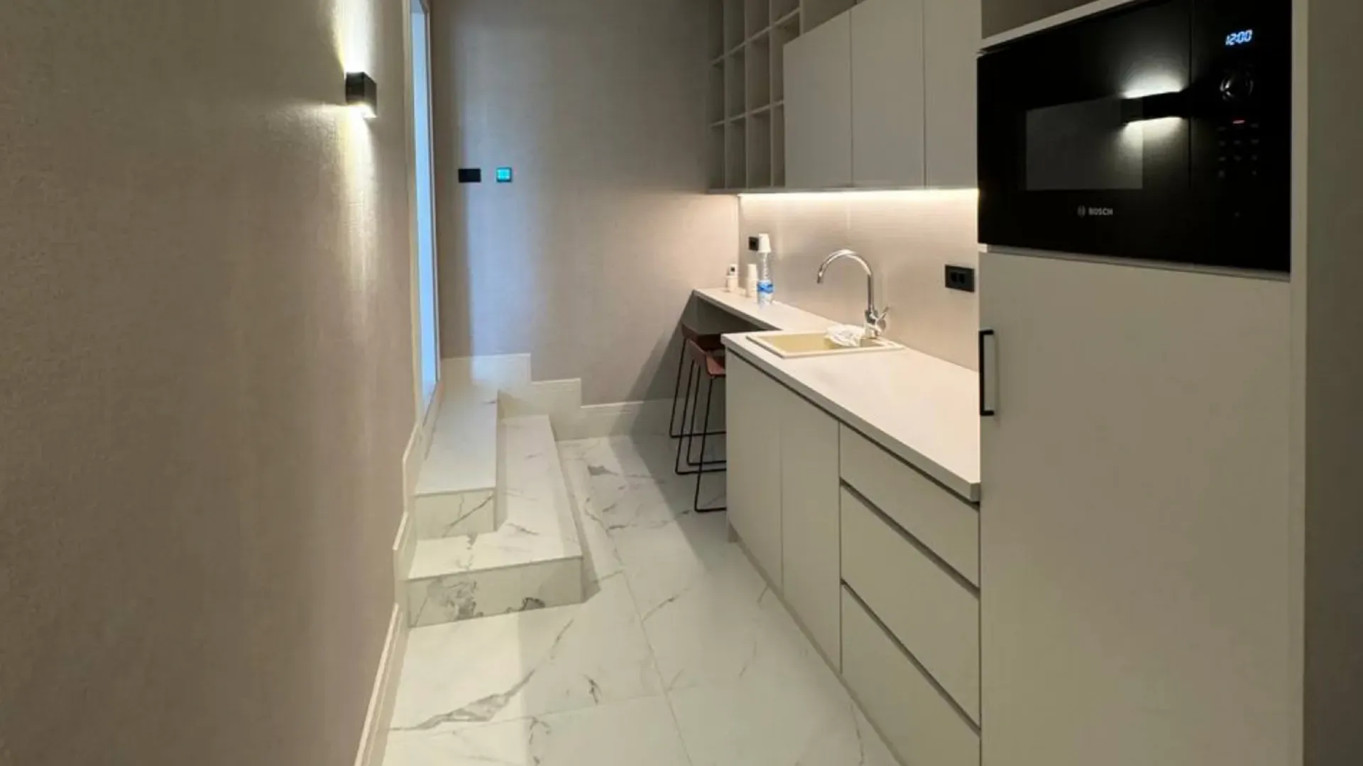 Sale, office space, 55m², Donja Lastva, Tivat