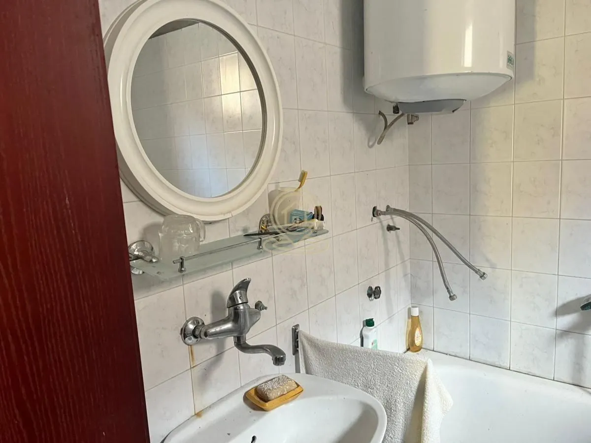 Prodaja, kuća, 120m², Beška, Inđija
