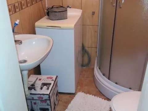 Izdavanje, jednosoban stan, 36m², Centar, Novi Sad - image 9