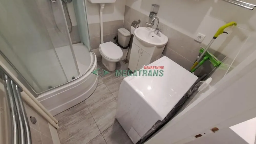 Izdavanje, dvosoban stan, 42m², Liman 2, Novi Sad Sve Podlokacije