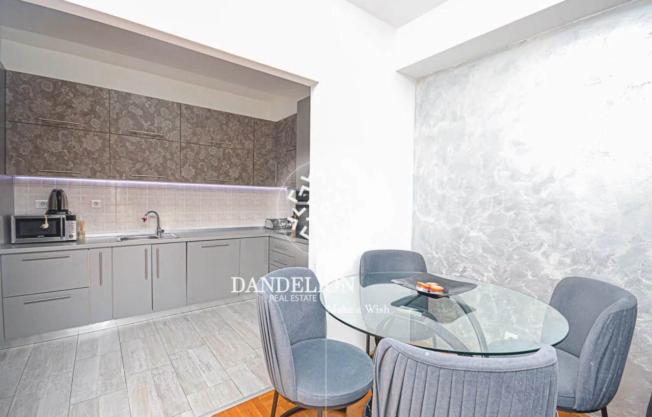 Rent, two bedroom apartment, 79m², City Kvart, Podgorica