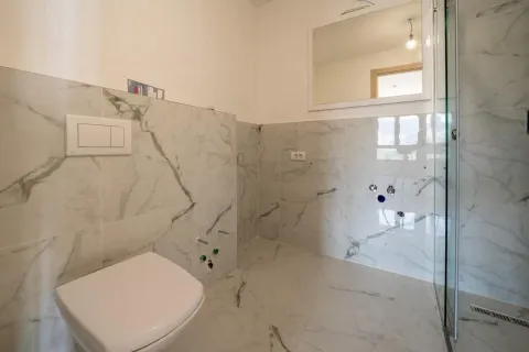 Sale, one bedroom apartment, 57m², Rafailovići, Budva - image 8