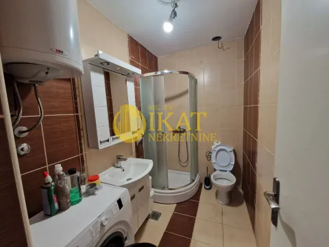 Prodaja, trosoban stan, 74m², Vidikovački venac, Rakovica - image 6