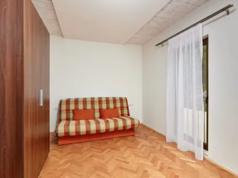 Rent, house, 150m², Kavač, Kotor - image 9