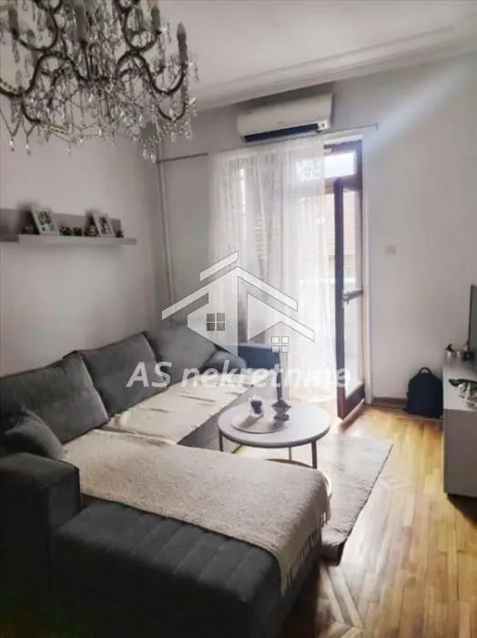 Rent, four bedroom apartment, 120m², Bulbulder, Zvezdara Sve Podlokacije