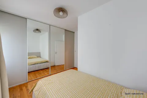 Sale, three bedroom apartment, 63m², Južni Bulevar, Vračar Sve Podlokacije - image 7