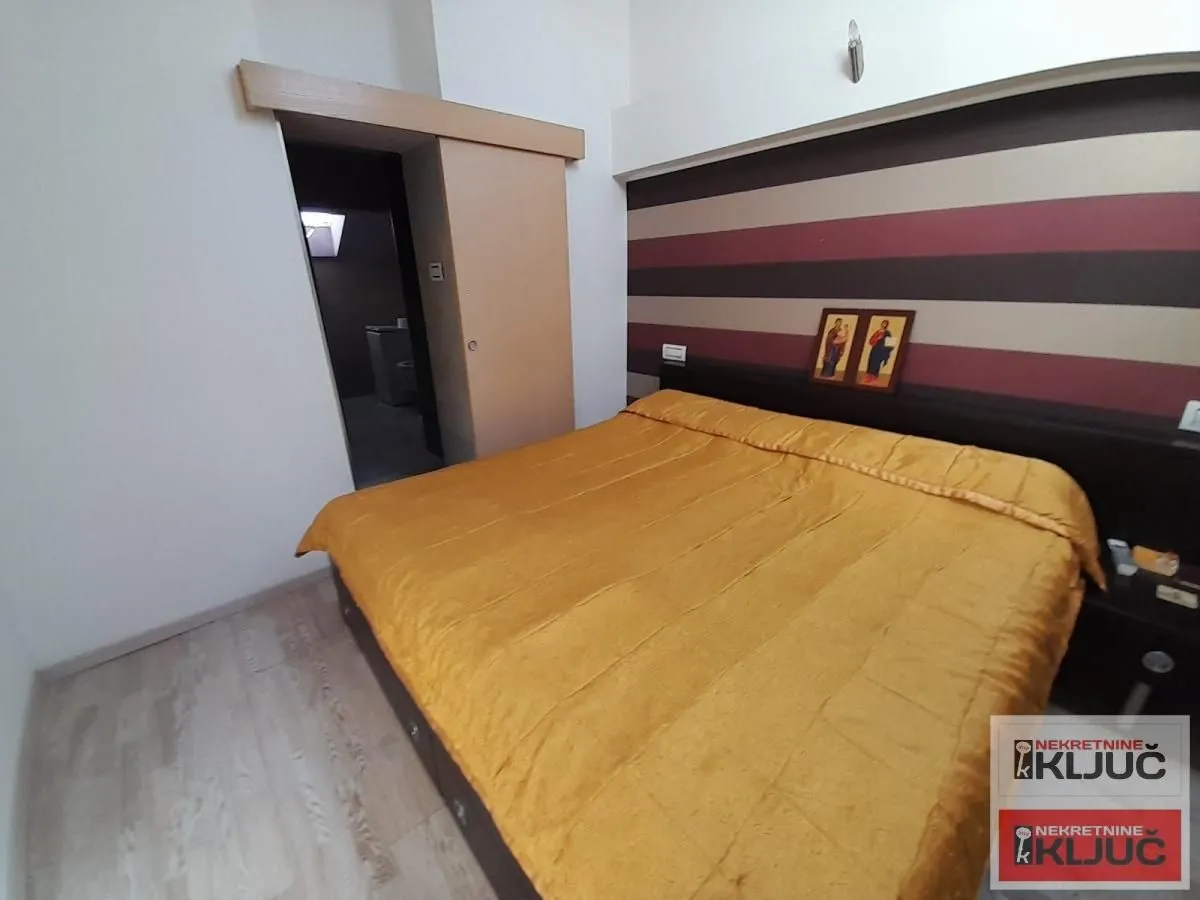 Prodaja, stan, 143m², Centar, Novi Sad