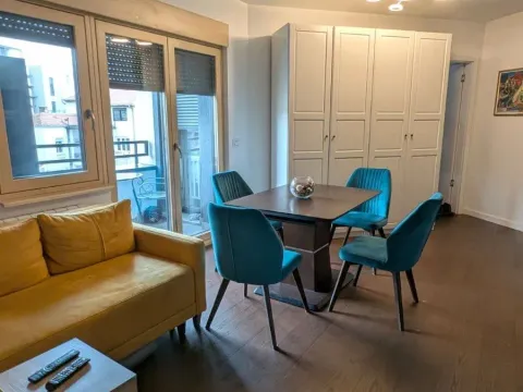 Prodaja, dvosoban stan, 49m², Vračar Hram, Vračar Sve Podlokacije - image 4