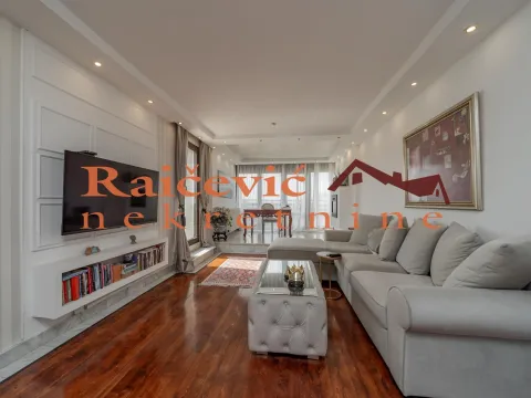 Sale, four bedroom apartment, 167m², Novi Beograd Sve Podlokacije, Beograd - image 2