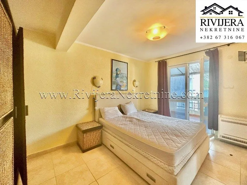 Sale, house, 300m², Stoliv, Kotor
