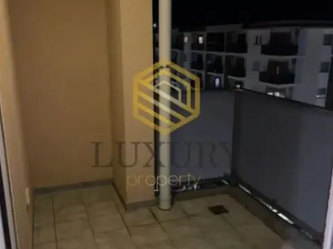 Izdavanje, trosoban stan, 100m², City Kvart, Podgorica - image 3