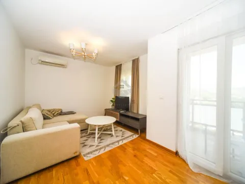 Prodaja, jednosoban stan, 48m², City Kej, Podgorica - image 2