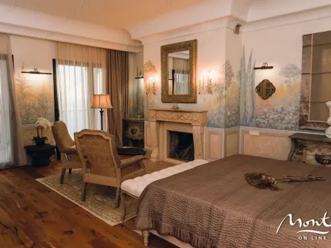 Sale, house, 550m², Reževići, Budva - image 11