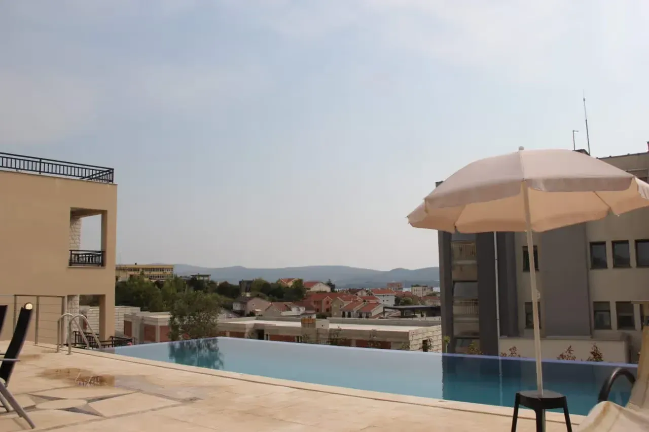 Prodaja, stan, 42m², Tivat, Crna Gora