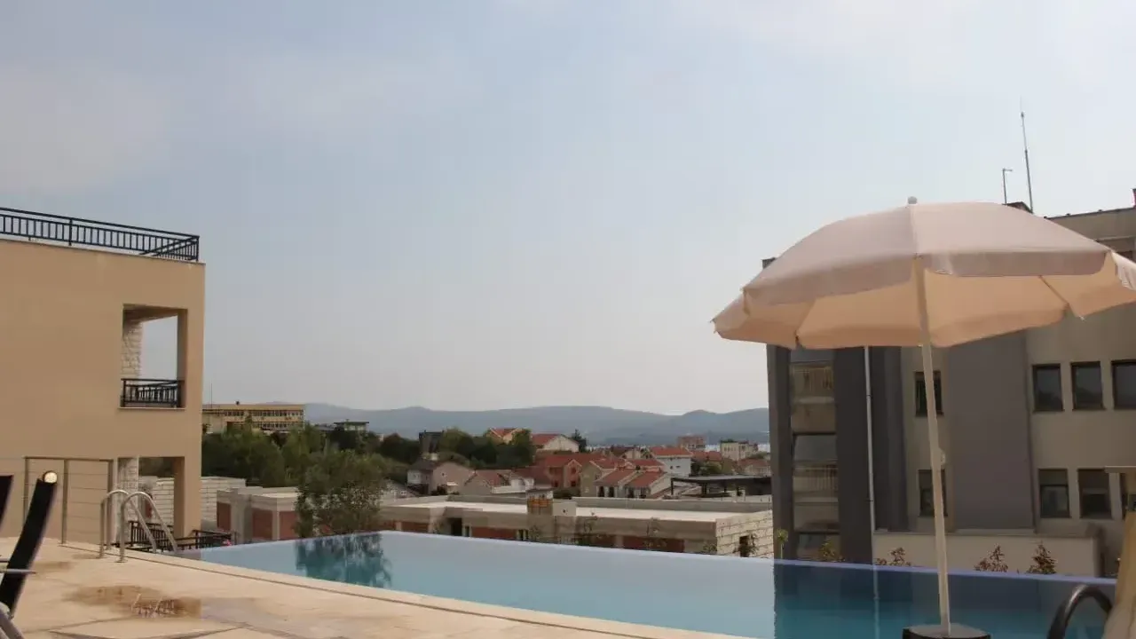 Prodaja, stan, 42m², Tivat, Crna Gora