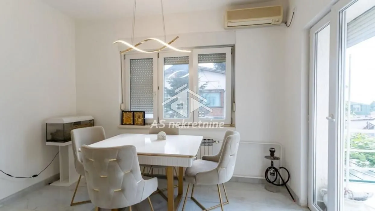 Rent, two bedroom apartment, 80m², Banovo Brdo, Beograd