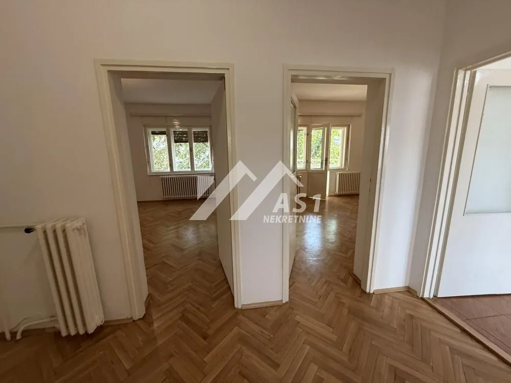 Prodaja, dvosoban stan, 68m², Kej, Novi Sad Sve Podlokacije
