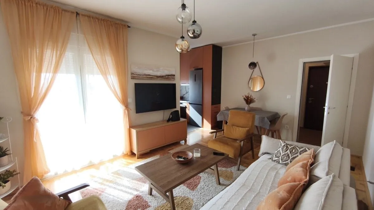 Izdavanje, jednosoban stan, 48m², Zabjelo, Podgorica