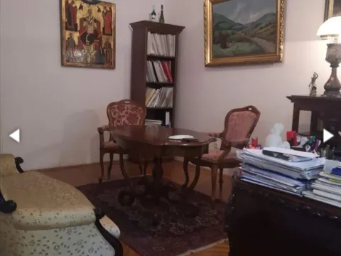 Izdavanje, trosoban stan, 70m², Vračar Centar, Vračar Sve Podlokacije - image 10