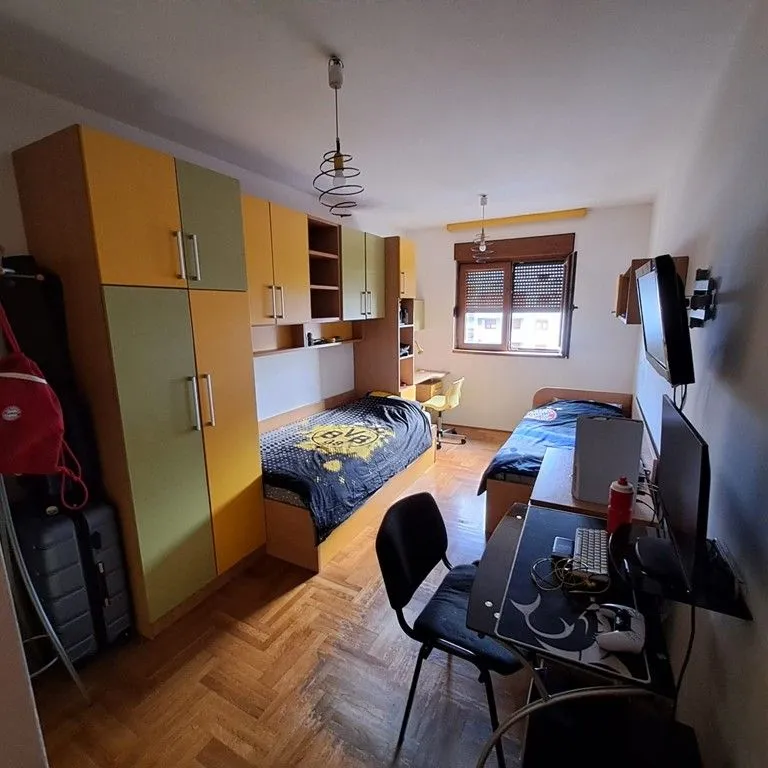 Prodaja, dvosoban stan, 70m², Stari Aerodrom, Podgorica