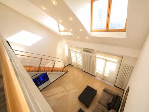 Rent, apartment, 222m², Tašmajdan, Palilula Sve Podlokacije - image 12