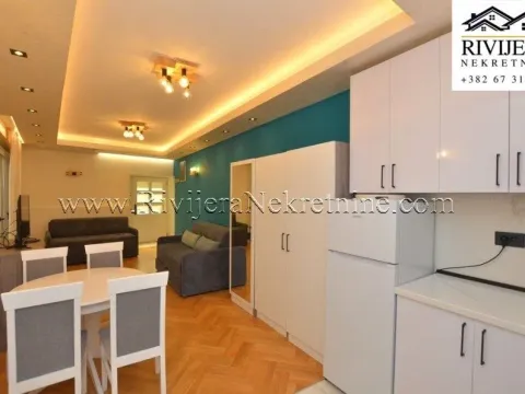 Prodaja, stan, 37m², Centar, Herceg Novi - image 10