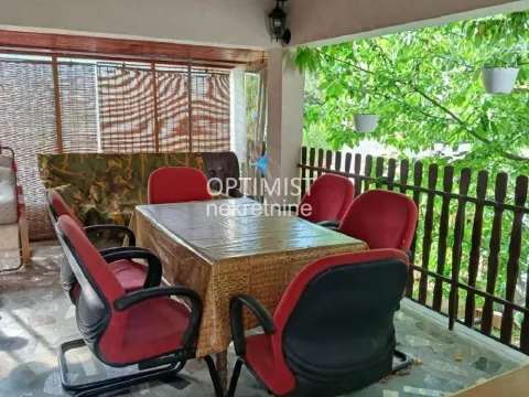 Prodaja, kuća, 277m², Banjica, Voždovac Sve Podlokacije - image 6