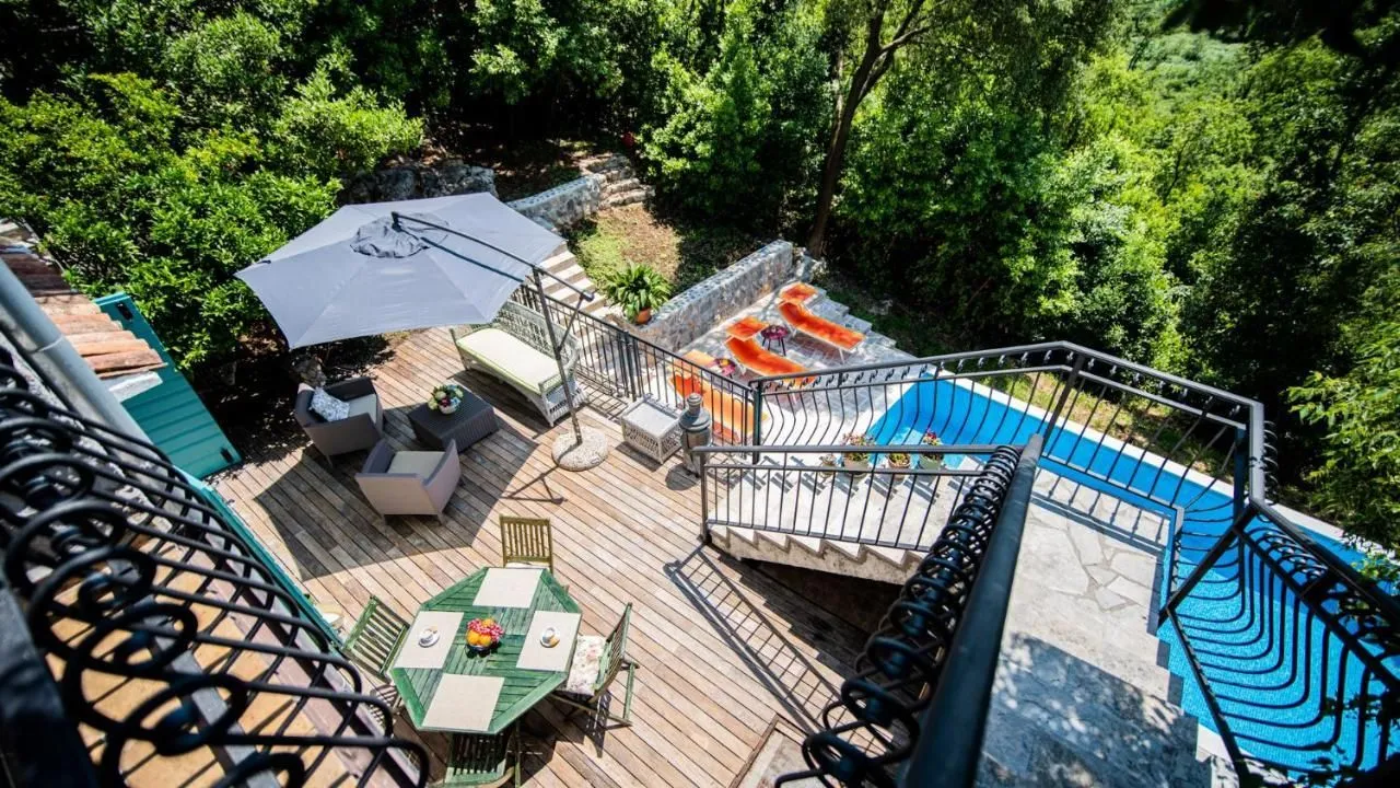 Prodaja, kuća, 150m², Milovići, Tivat