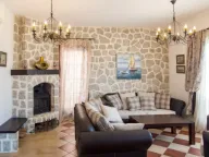 Sale, house, 235m², Kostanjica, Kotor - image 8