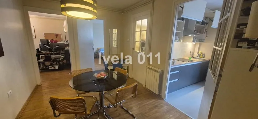 Sale, two bedroom apartment, 72m², Kalenić Pijaca, Vračar Sve Podlokacije
