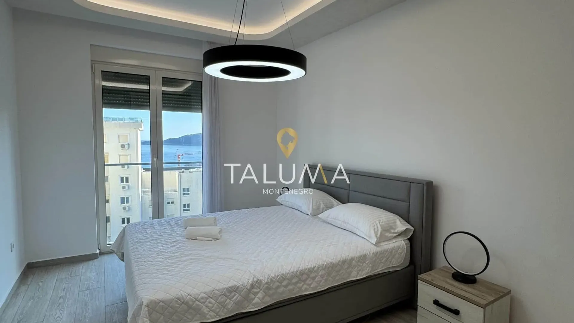 Prodaja, dvosoban stan, 74m², Bečići, Budva