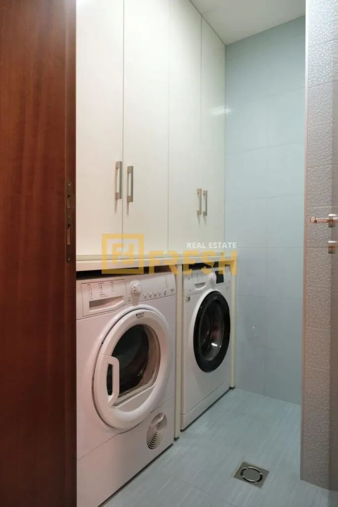Rent, four bedroom apartment, 178m², Tološi, Podgorica