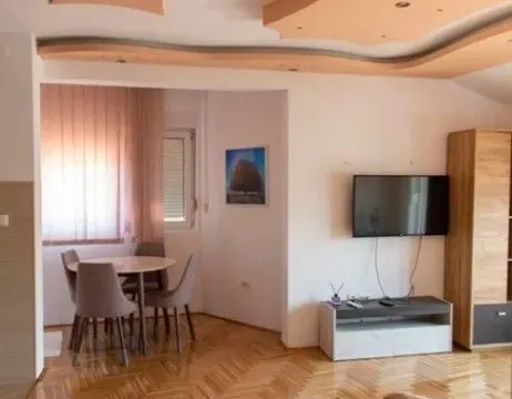 Rent, one bedroom apartment, 46m², Ljubović, Podgorica - image 6