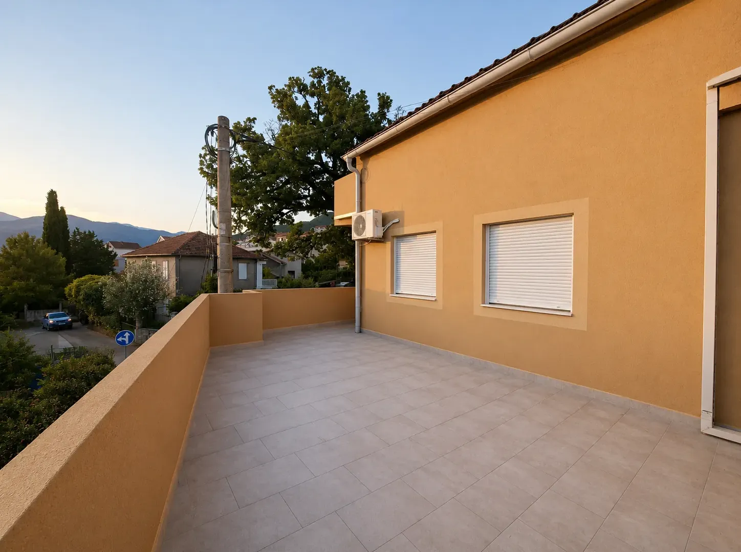 Rent, one bedroom apartment, 65m², Boka Place, Tivat