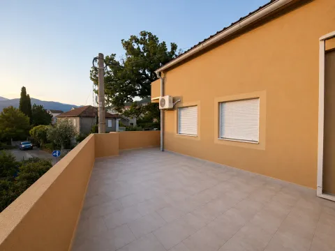 Rent, one bedroom apartment, 65m², Boka Place, Tivat - image 7