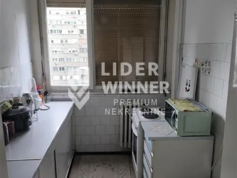 Sale, two bedroom apartment, 65m², Južni Bulevar, Vračar Sve Podlokacije - image 4