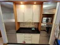 Izdavanje,  poslovni prostor, 300m2, Dedinje, Beograd