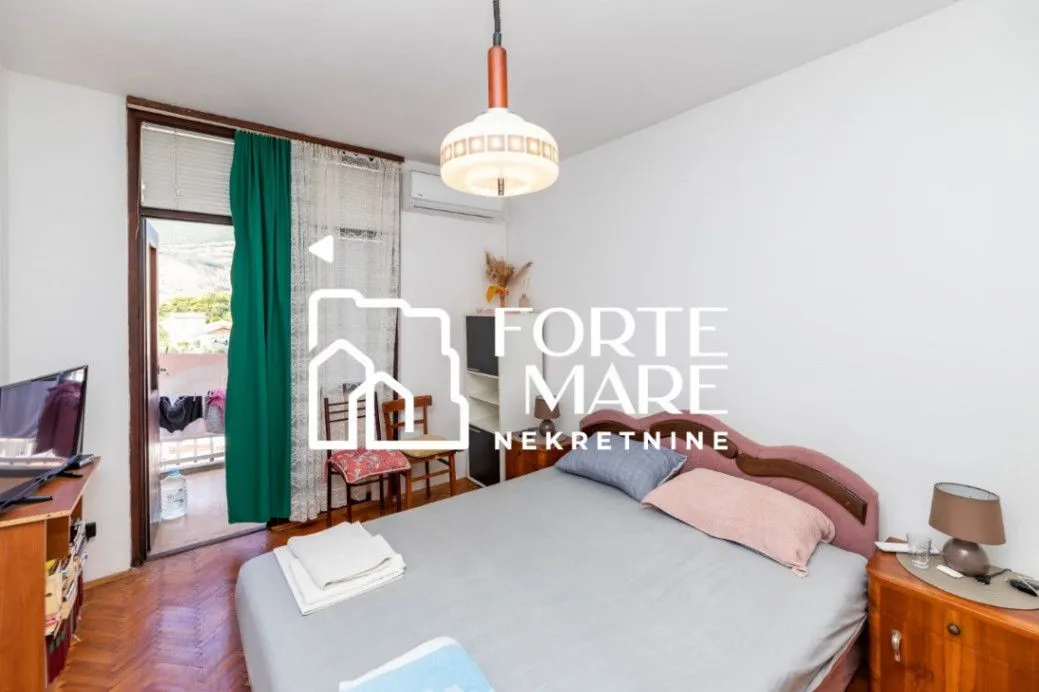 Prodaja, dvosoban stan, 70m², Igalo, Herceg Novi