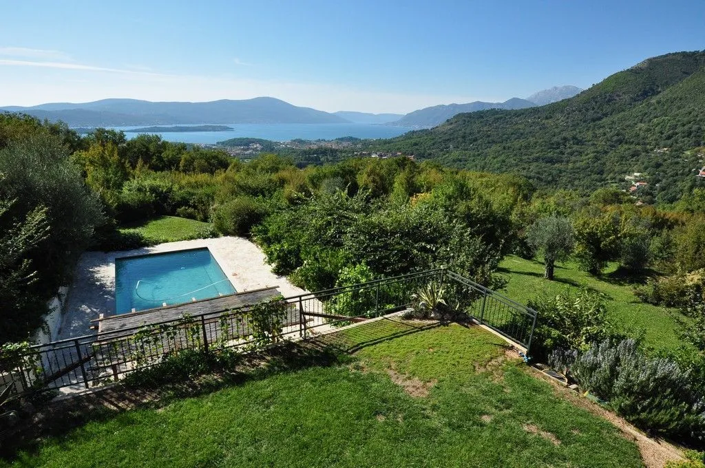 Prodaja, kuća, 248m², Tivat, Crna Gora