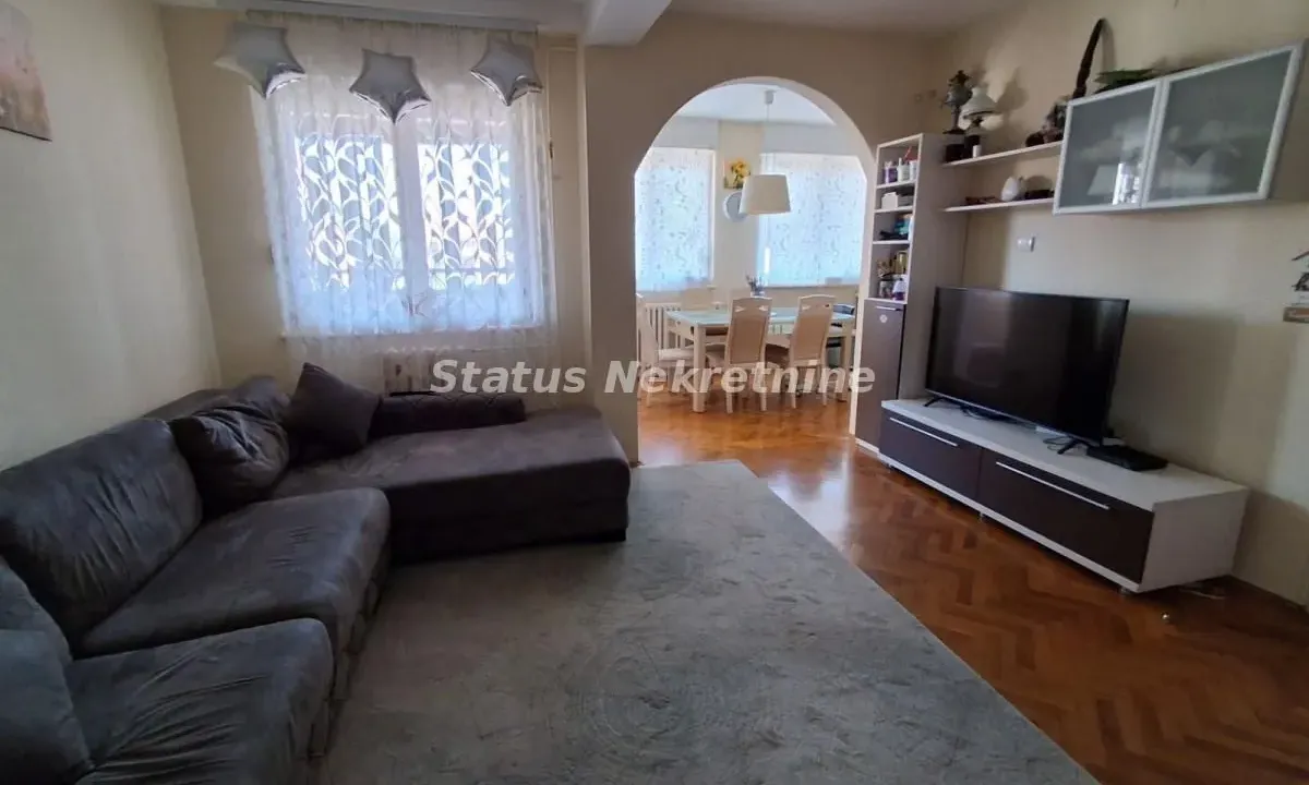 Sale, four bedroom apartment, 85m², Grbavica, Novi Sad Sve Podlokacije