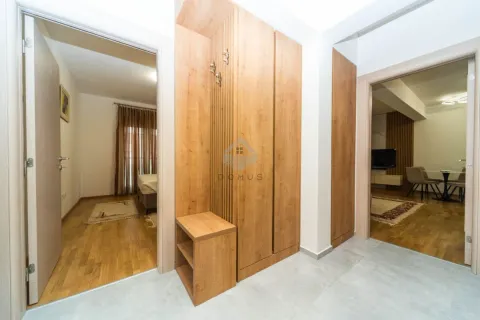 Izdavanje, jednosoban stan, 51m², Stara Varoš, Podgorica - image 22