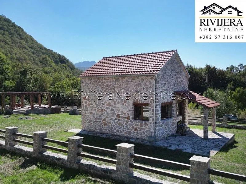 Prodaja, kuća, 57m², Vrbanj, Herceg Novi