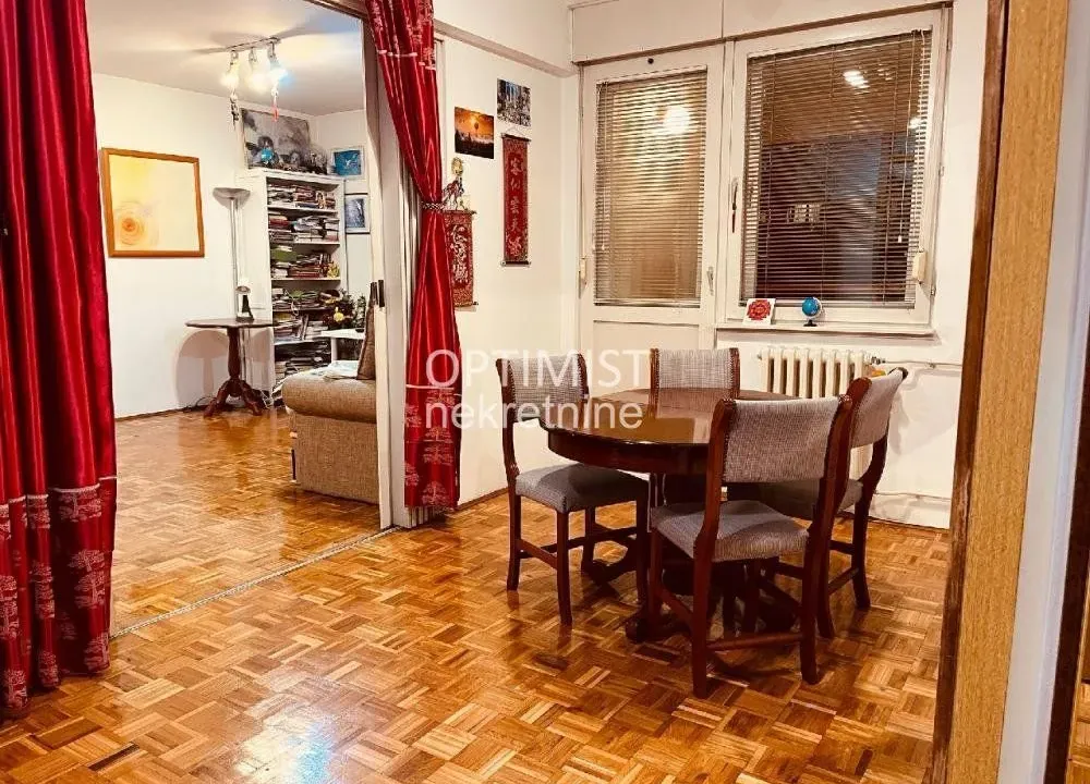 Prodaja, trosoban stan, 101m², Žarkovo, Beograd